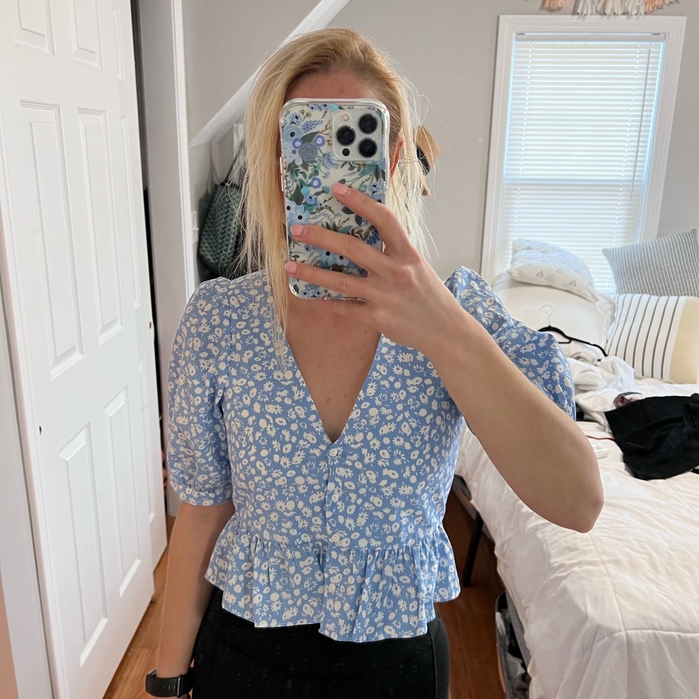 Zara Cropped Floral Puff Sleeve Blouse